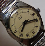 Q&Q Men's Silver Roman Numerals Near Mint Watch w/ Bracelet