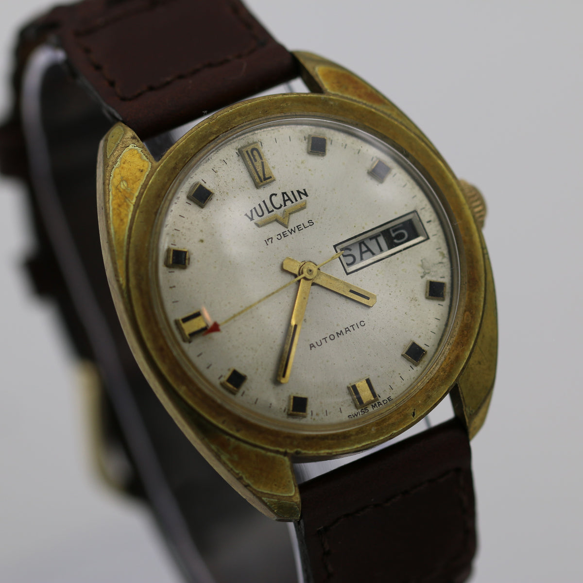 Vintage vulcain discount watches 17 jewels