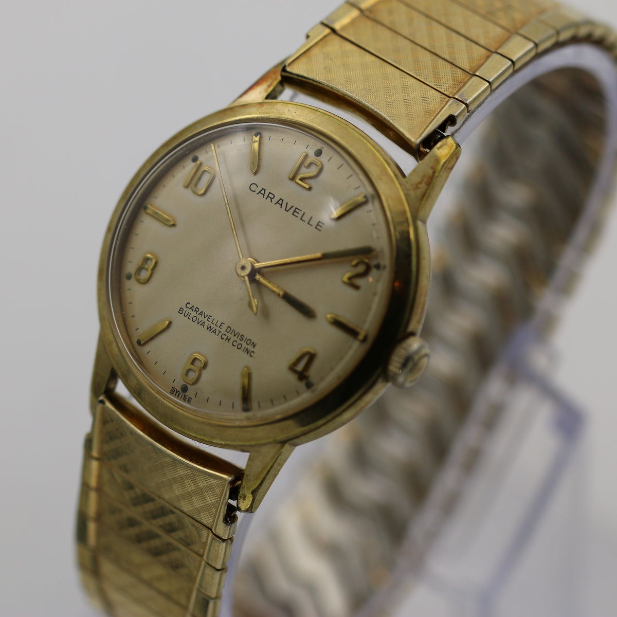 Vintage deals Caravelle M5 Automatic Watch