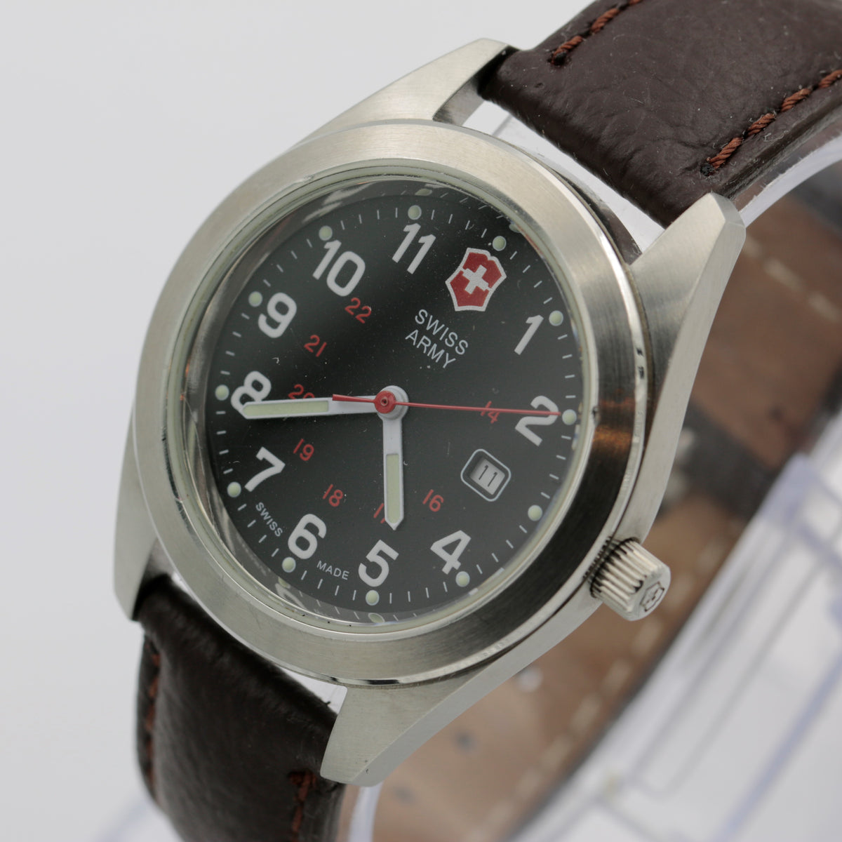 Victorinox hot sale garrison watch