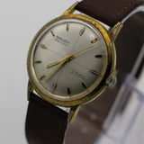1960s Gruen Men's Swiss Made Automatic 17Jwl Quadrant Dial Gold Watch w/ Strap