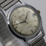 1960s Gruen Men's Swiss Silver 17Jwl Fancy Dial Calendar Watch w/ Bracelet