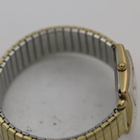 1960s Benrus Men's Gold 17Jwl Quadrant Dial Swiss Made Watch w/ Bracelet