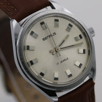1970s Benrus Men's 17Jwl Silver Watch - Near Mint Condition