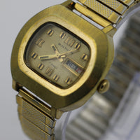 1970s Waltham Men's Gold 17Jwl Dual Calendar Watch w/ Bracelet