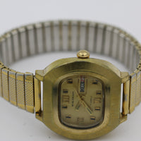 1970s Waltham Men's Gold 17Jwl Dual Calendar Watch w/ Bracelet