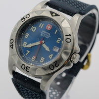 Wenger Men's Swiss Made MilitaryTime Calendar Diver Quartz Silver Watch w/ Swiss Strap