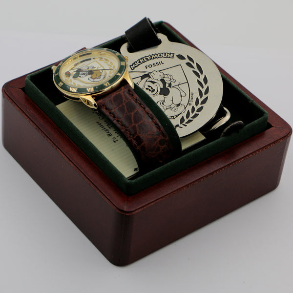 卸・仕入れサイト FOSSIL Mickey Mouse腕時計 限定品 - 時計