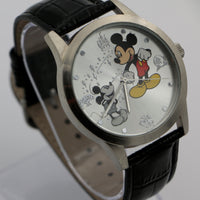 New Collectable Mickey Mouse Men's Silver "Mickey Through The Years" Quartz Watch
