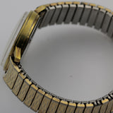 1960s Waltham Men's Swiss Made Gold 17Jwl Calendar Watch