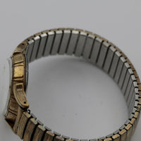 1960s Elgin Men's Gold 17Jwl Automatic Unique Case Watch w/ Bracelet